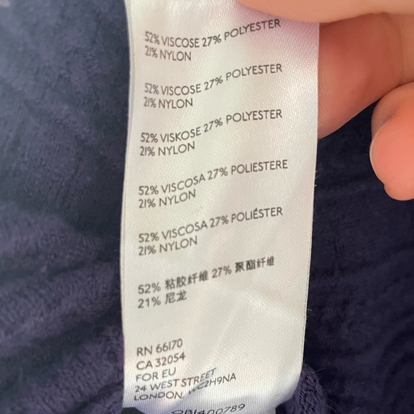 Urban Outfitters indigo Top size Large. - Picture 4 of 4